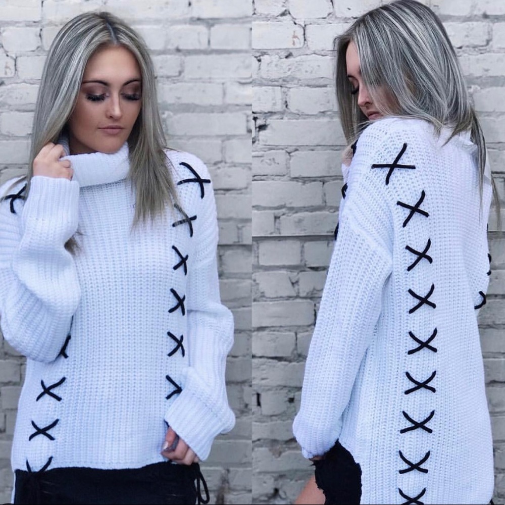 Turtleneck knit sweater
